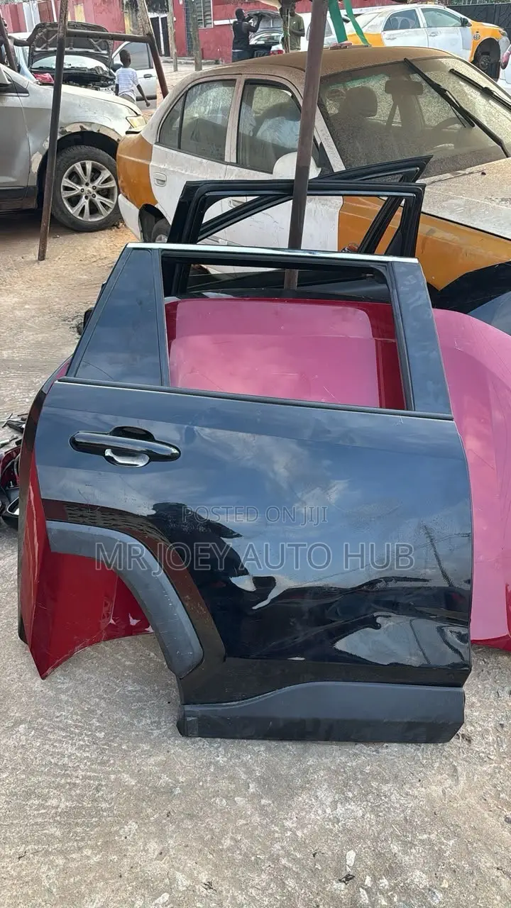 Toyota RAV4 2019 2020 2021 2022 2023 2024 2025 Back Right Door Complet