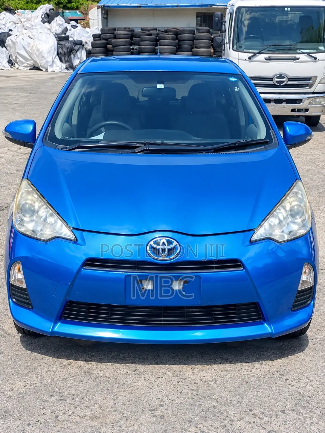 Toyota Aqua 2013 Blue