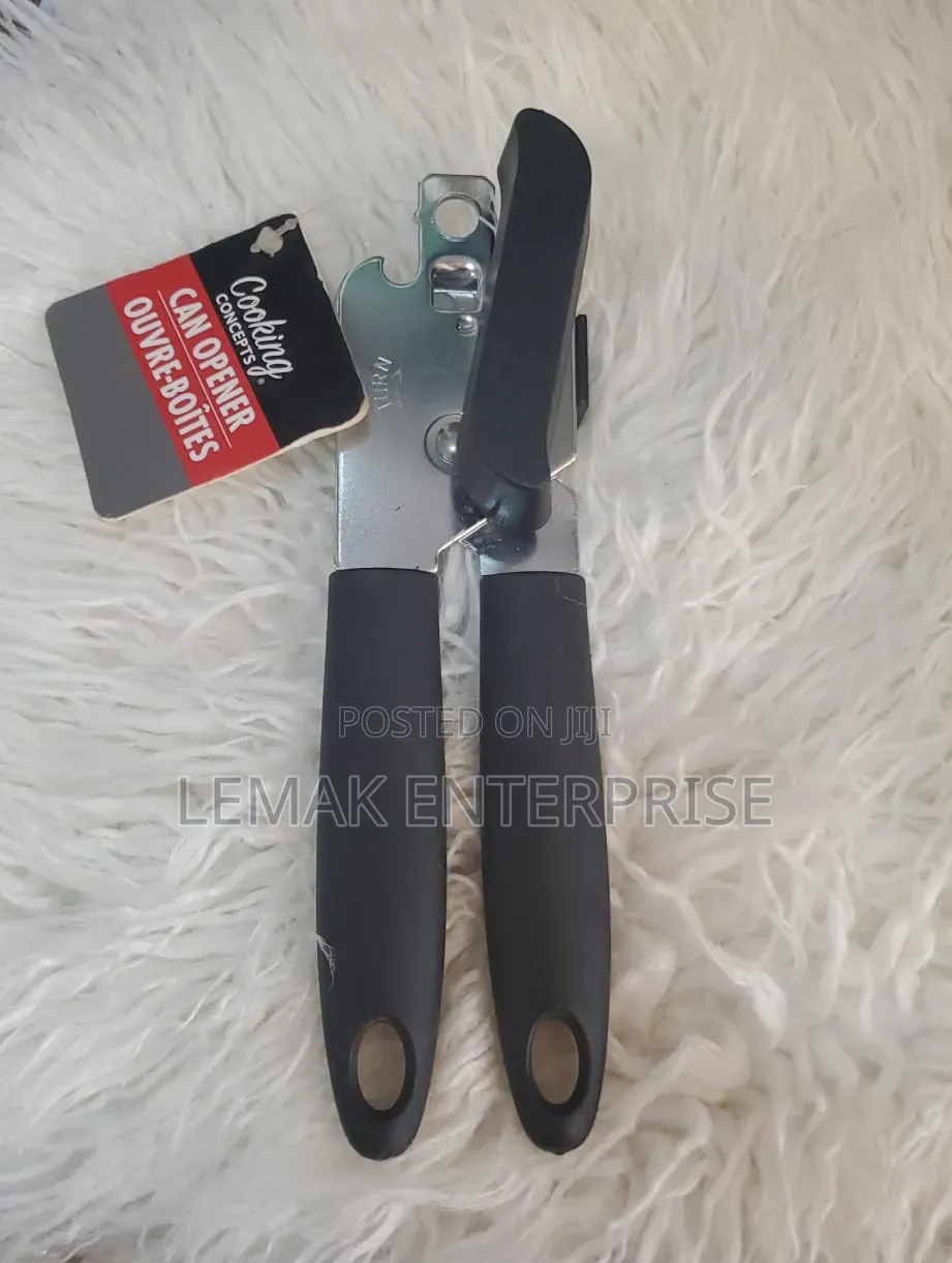 Manual Cooking Concepts Black Plastic Grip Can Opener.