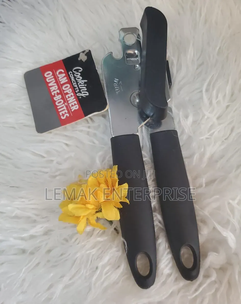 Manual Cooking Concepts Black Plastic Grip Can Opener.