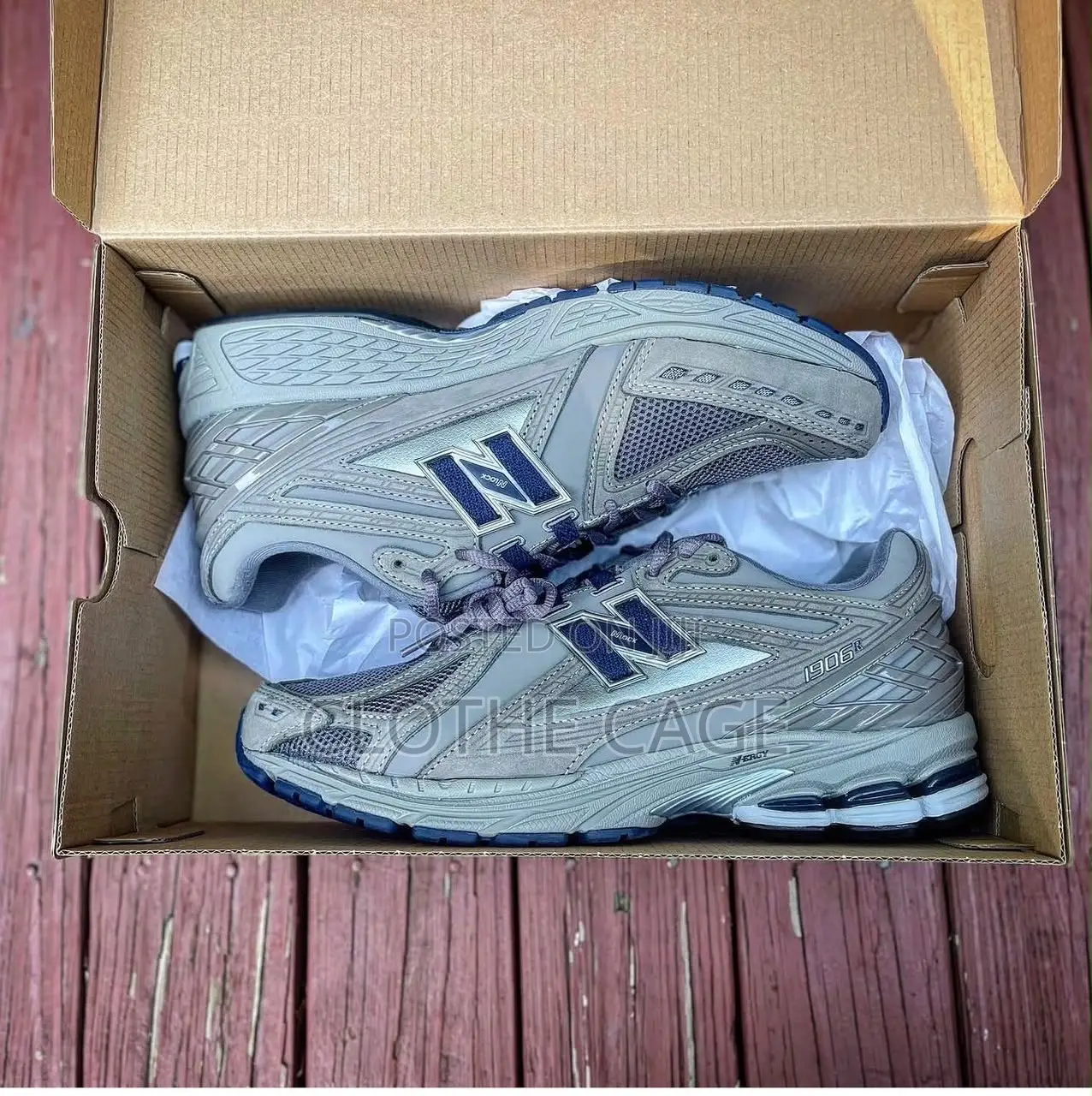 New Balance 1906R
