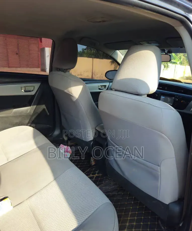 Toyota Highlander 2018 Gold