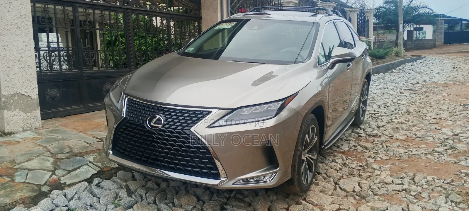 Lexus RX 2018 Gold