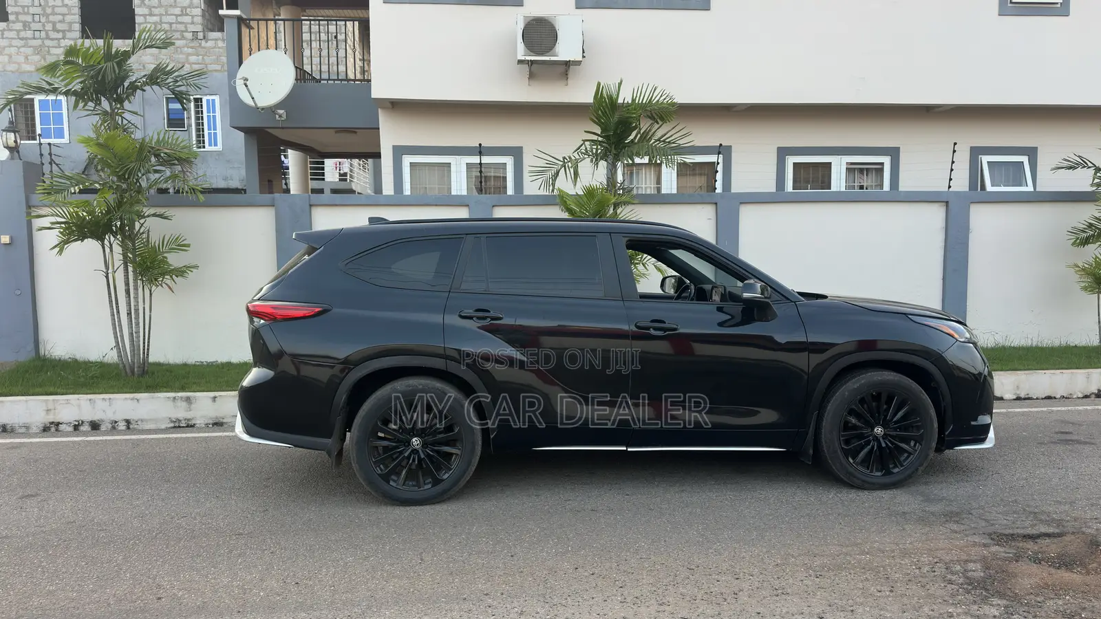 Toyota Highlander XSE AWD 2023 Black