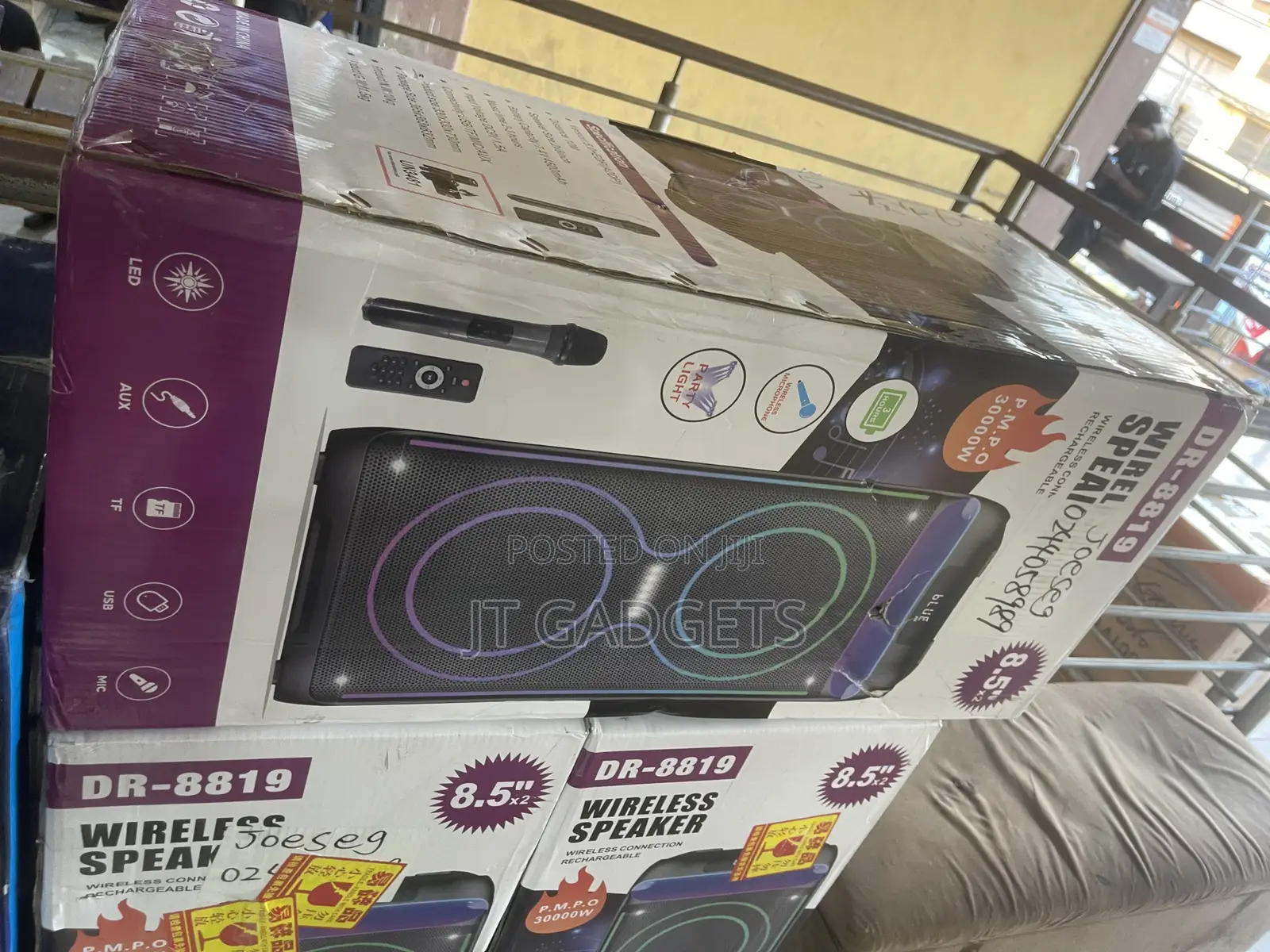 DR-8819 Wireless Party Speaker Turn Up the Volume for Any Occasion!