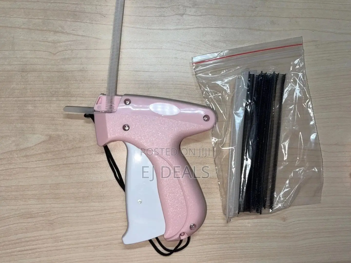 Stitch Gun With Set of Needle and Tagging Pins