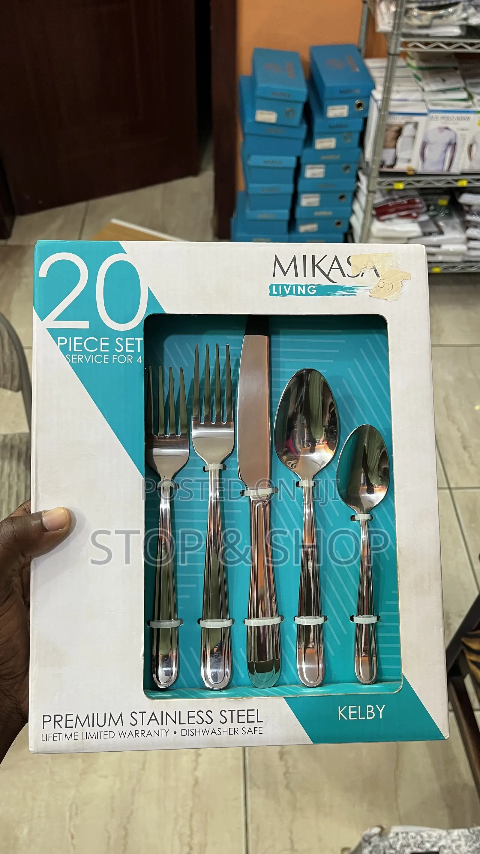 Mikasa 20 Piece Cutlery Set