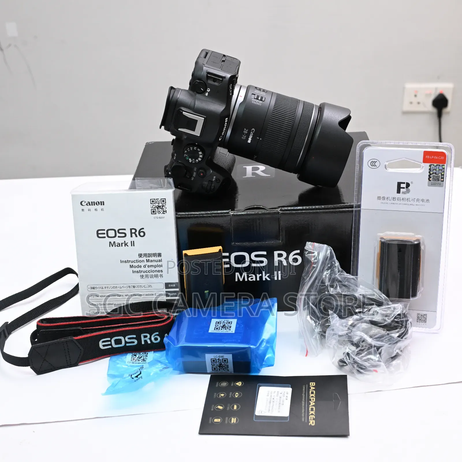 Canon R6 Mark Ii + RF 28-70 F2.8 // Like New // 1 Year Warranty