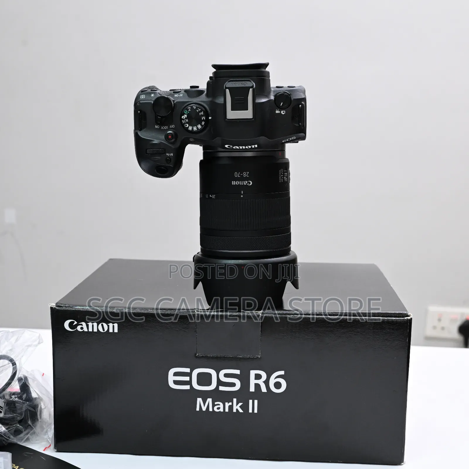 Canon R6 Mark Ii + RF 28-70 F2.8 // Like New // 1 Year Warranty
