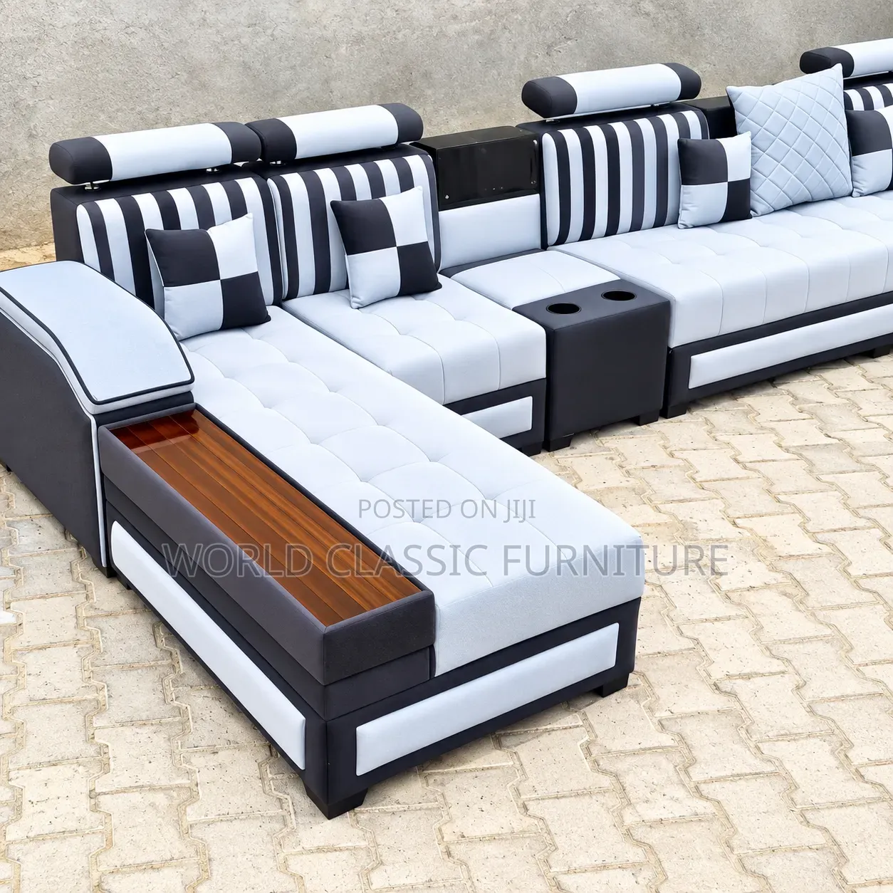 Luxury Grey White L-Shaped Sectional Sofa – Modern 7-Seater