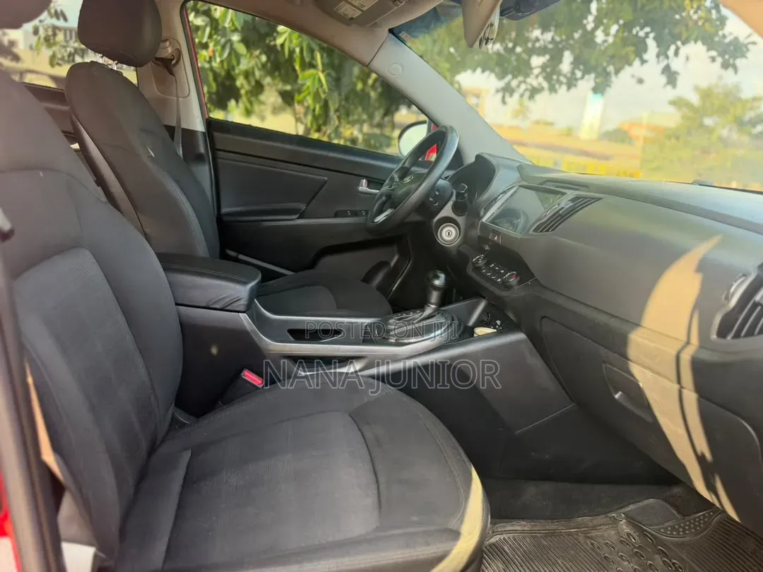 Kia Sportage 2012 Red