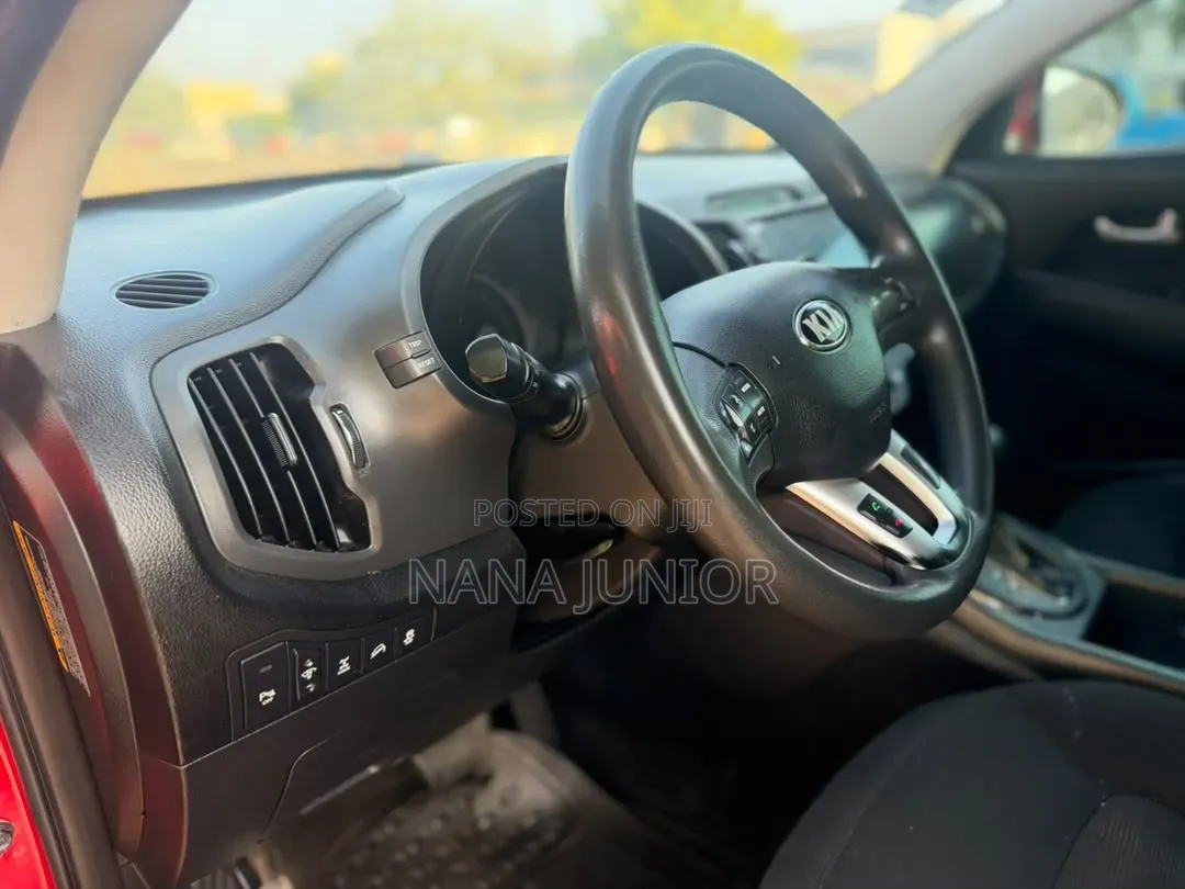 Kia Sportage 2012 Red
