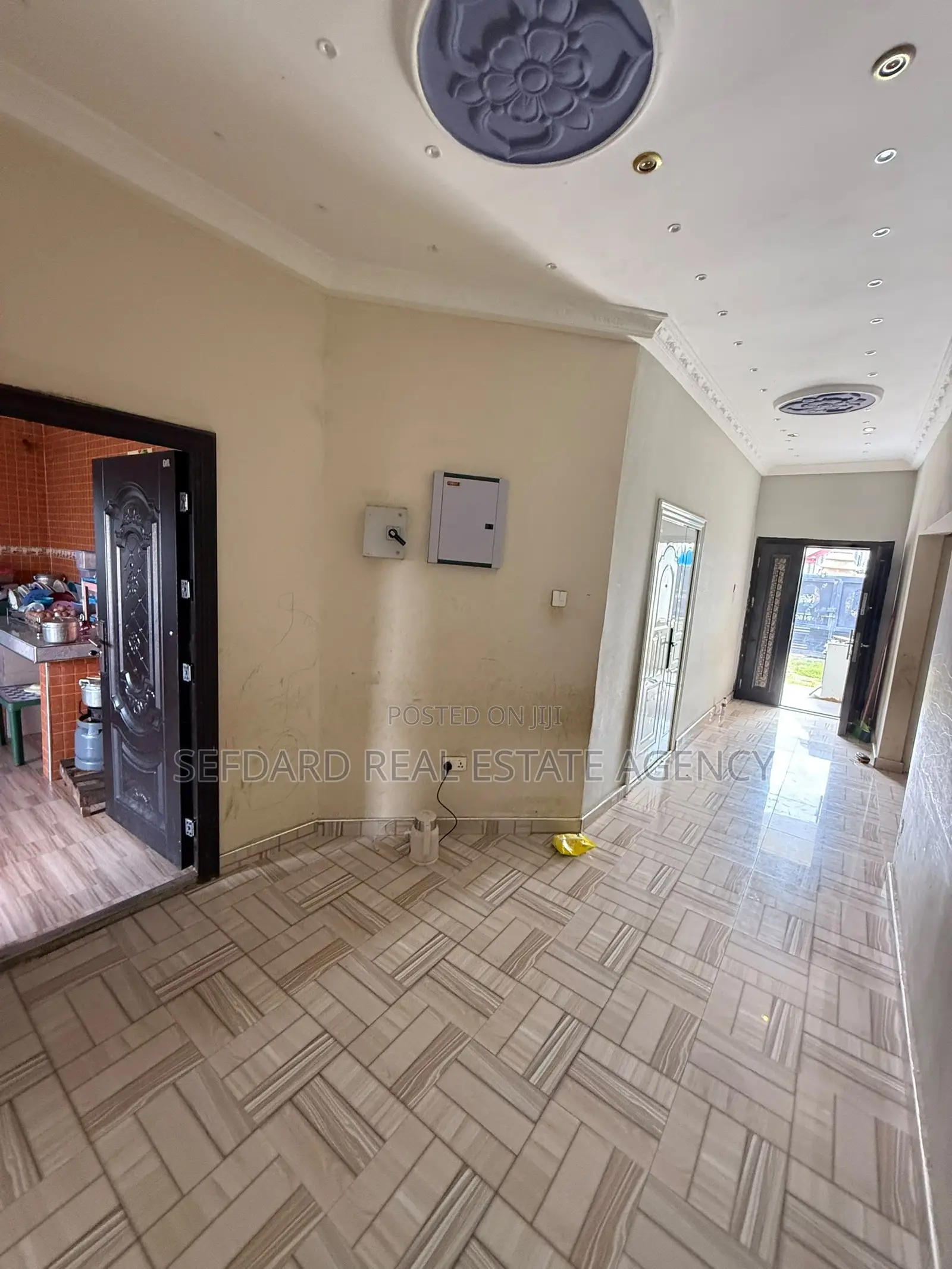 3bdrm House in Sefdard Properties, Amasaman for sale