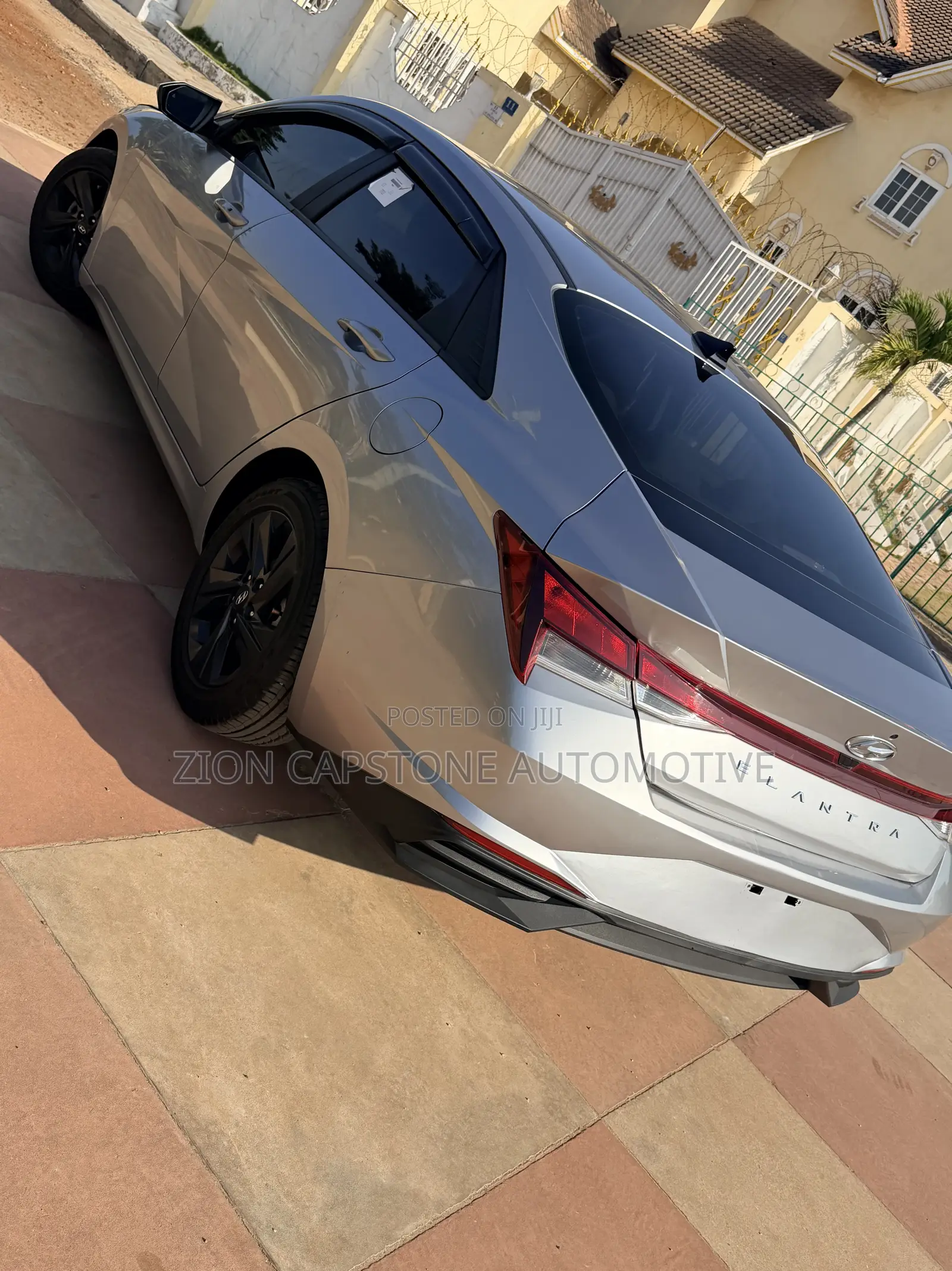 Hyundai Elantra SE 2021 Silver