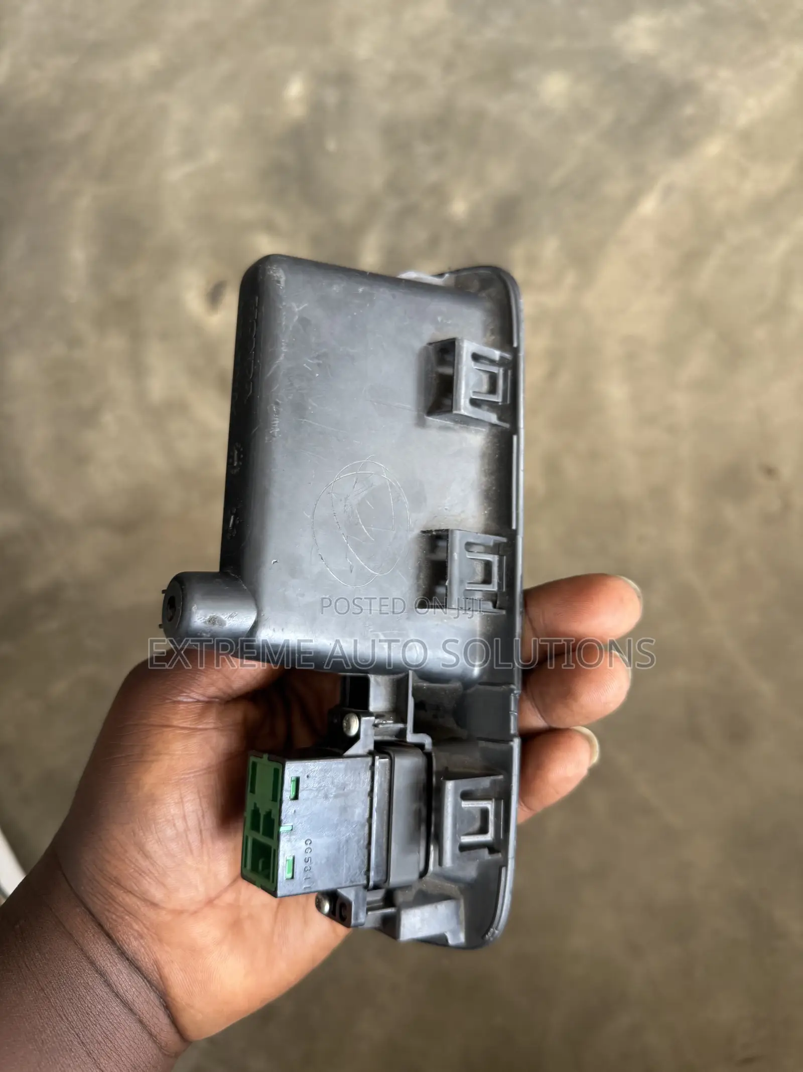 2018-2023 Honda Cr-v Inner Handle W/Switch