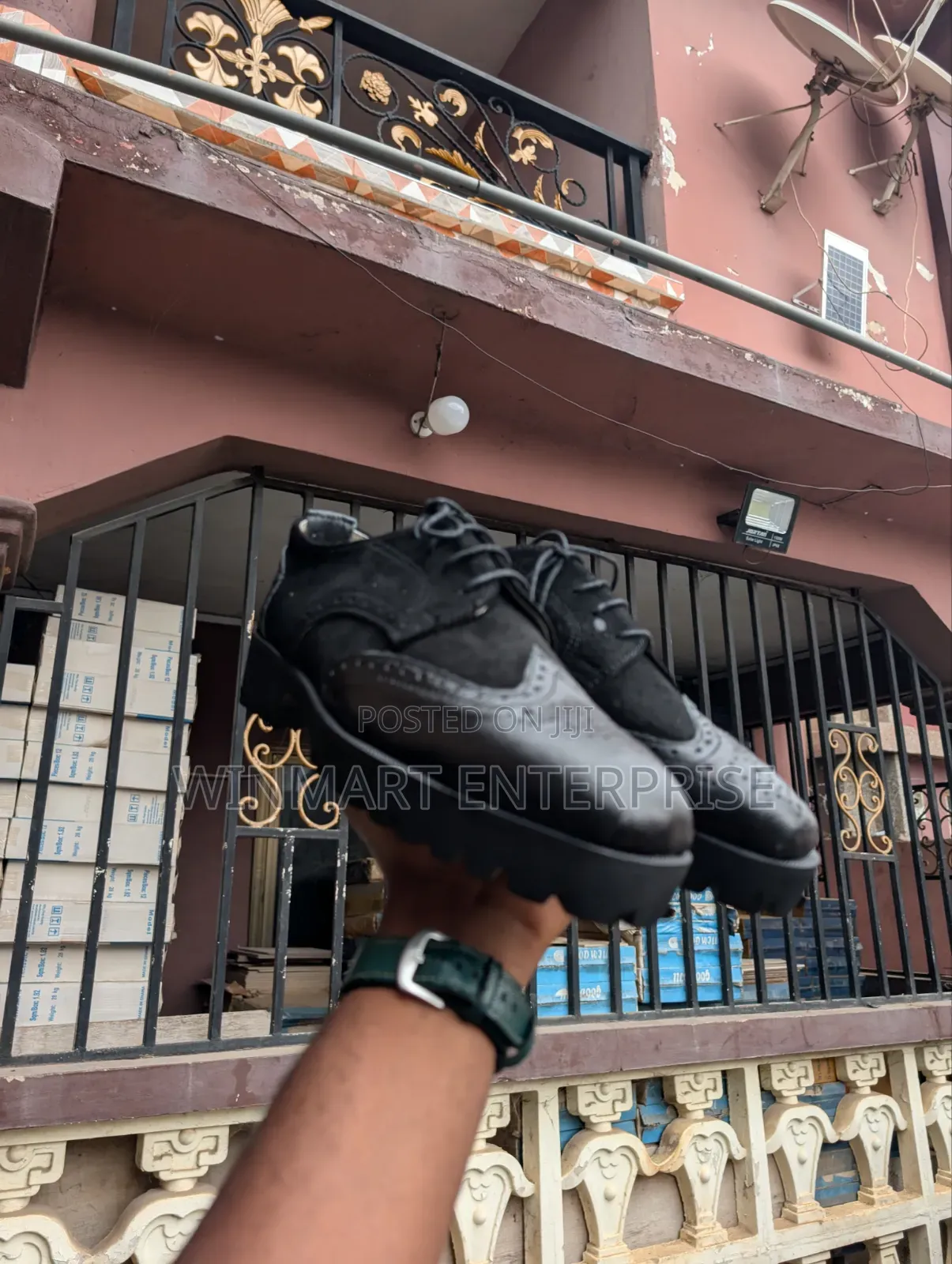 Official Dotted Shoe