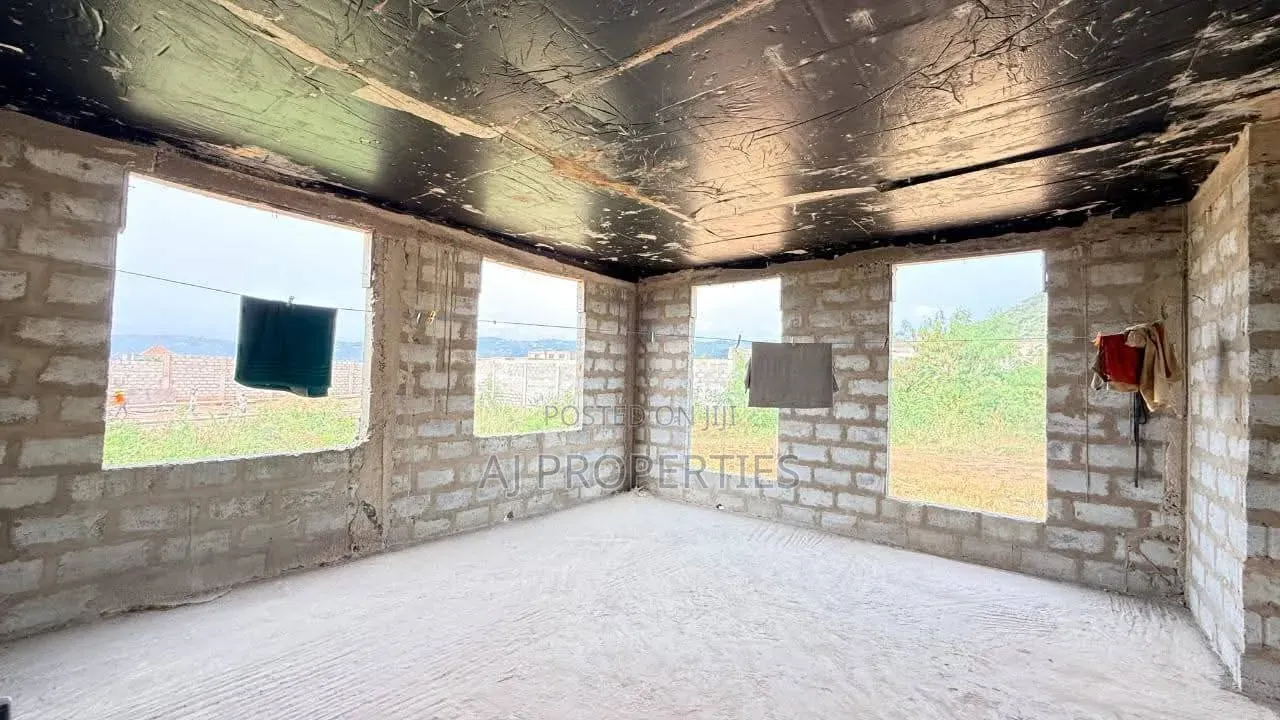 4bdrm House in Aj, Valley View Area for sale