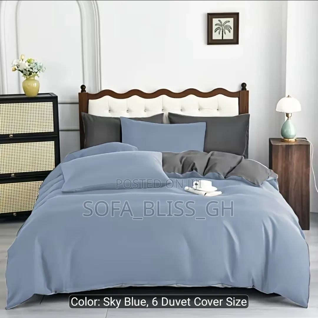 Bed Sheet and Comforter