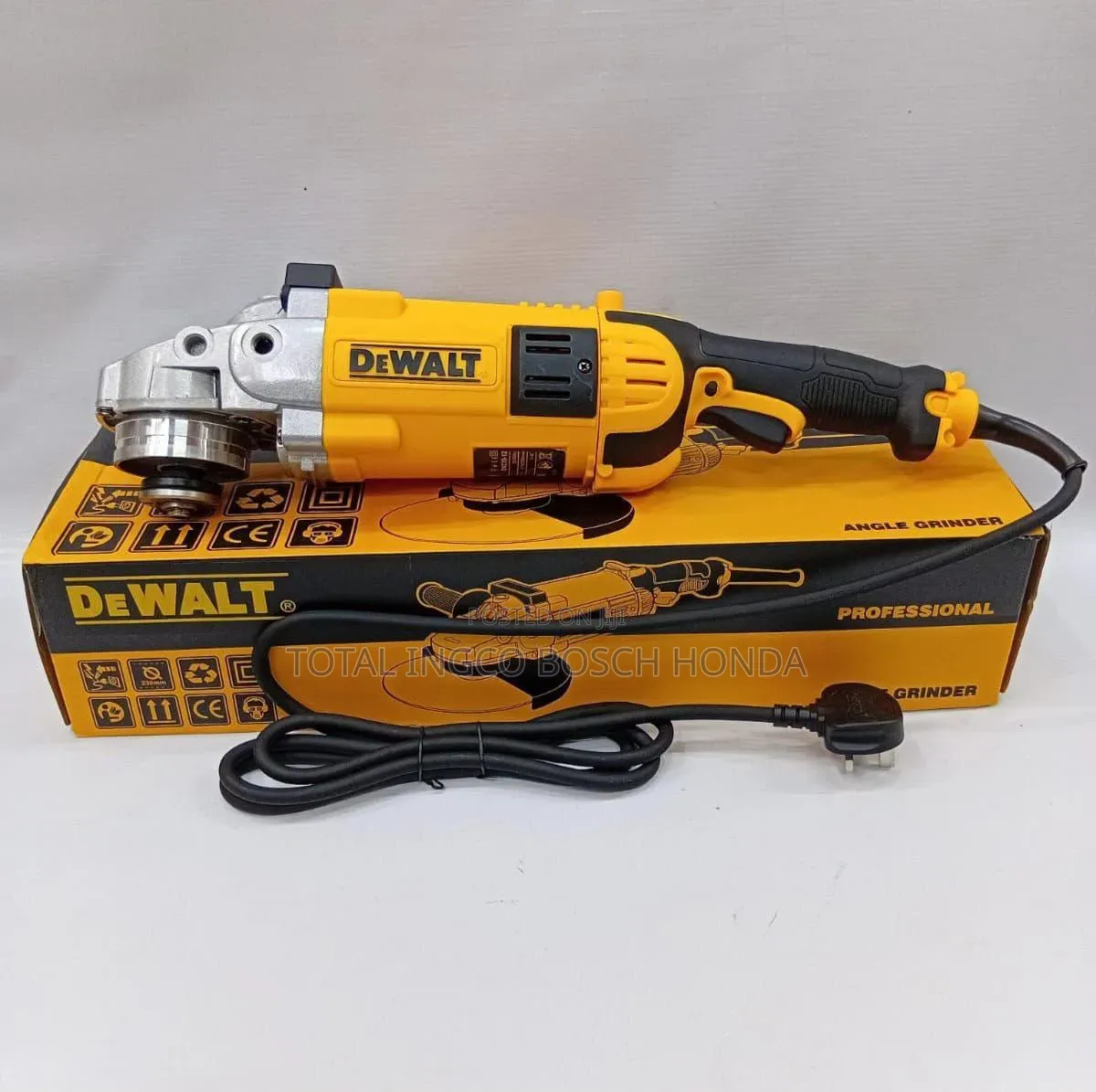 Dewalt 9" Angle Grinder 2200watt