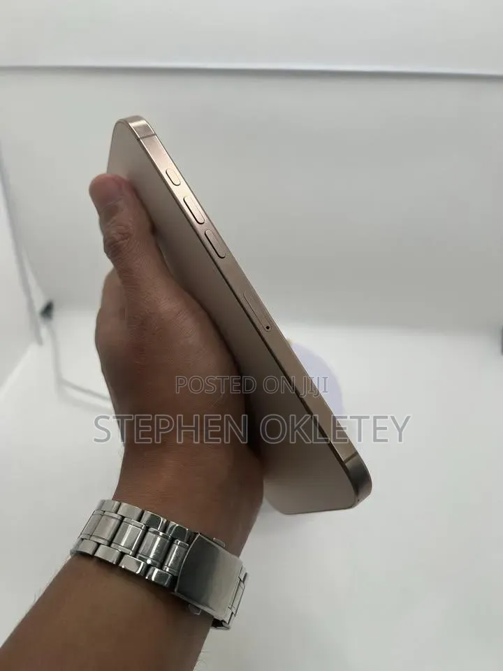 Apple iPhone 16 Pro Max 256 GB Gold
