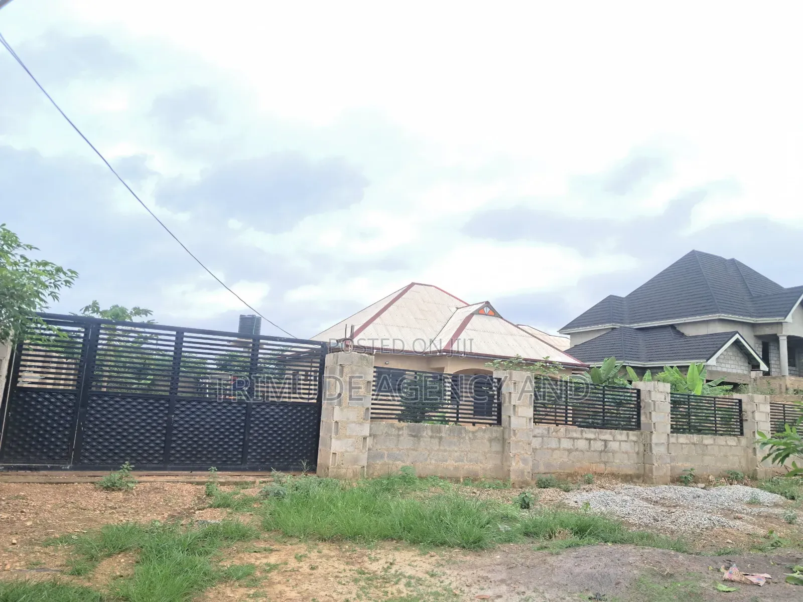 4bdrm House in Trimude Agency And, Kumasi Metropolitan for sale