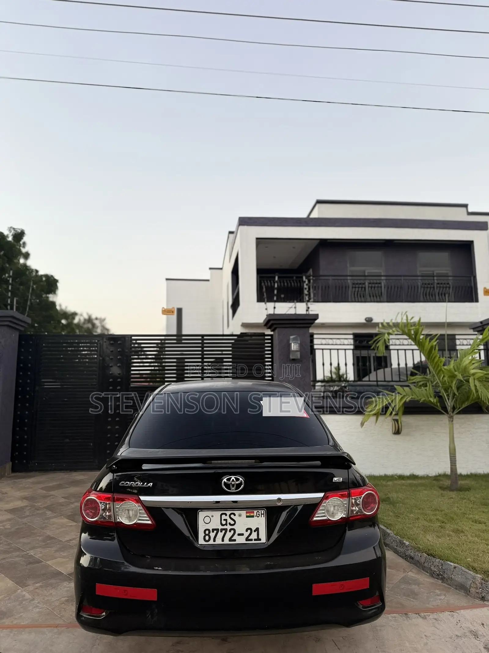 Toyota Corolla LE 4dr Sedan (1.8L 4cyl 4A) 2011 Black