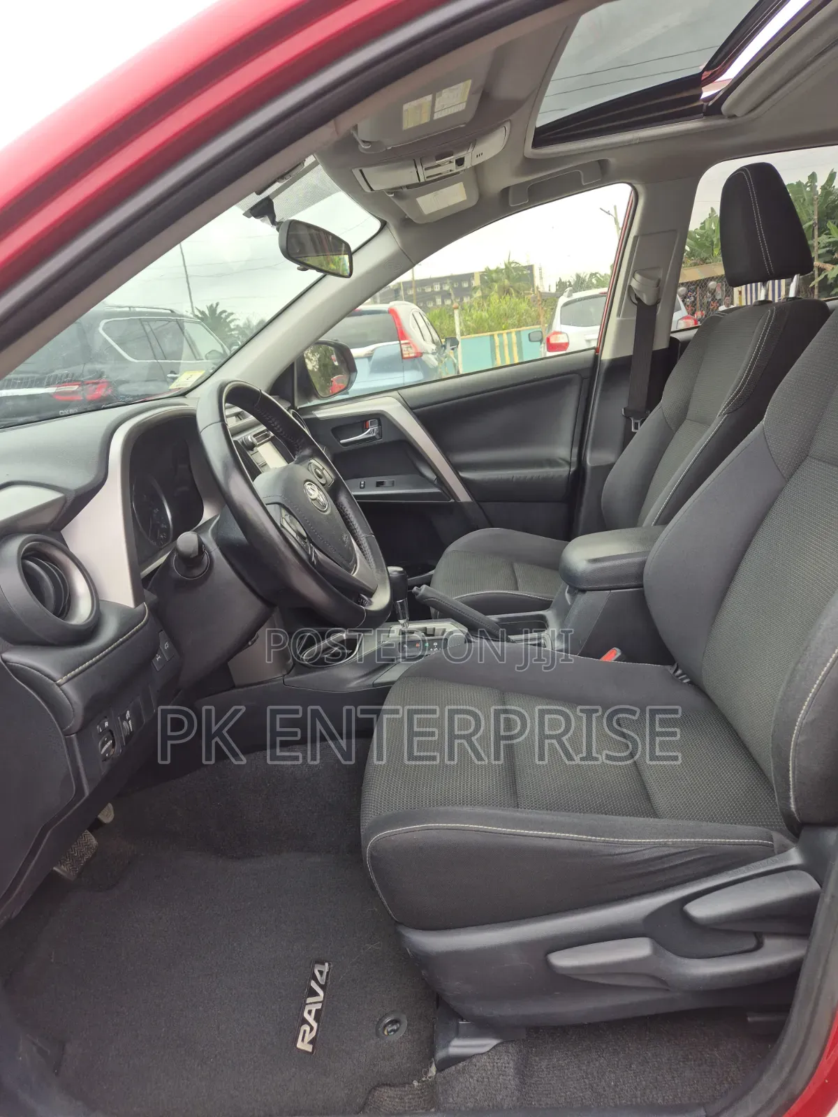Toyota RAV4 2017 Red