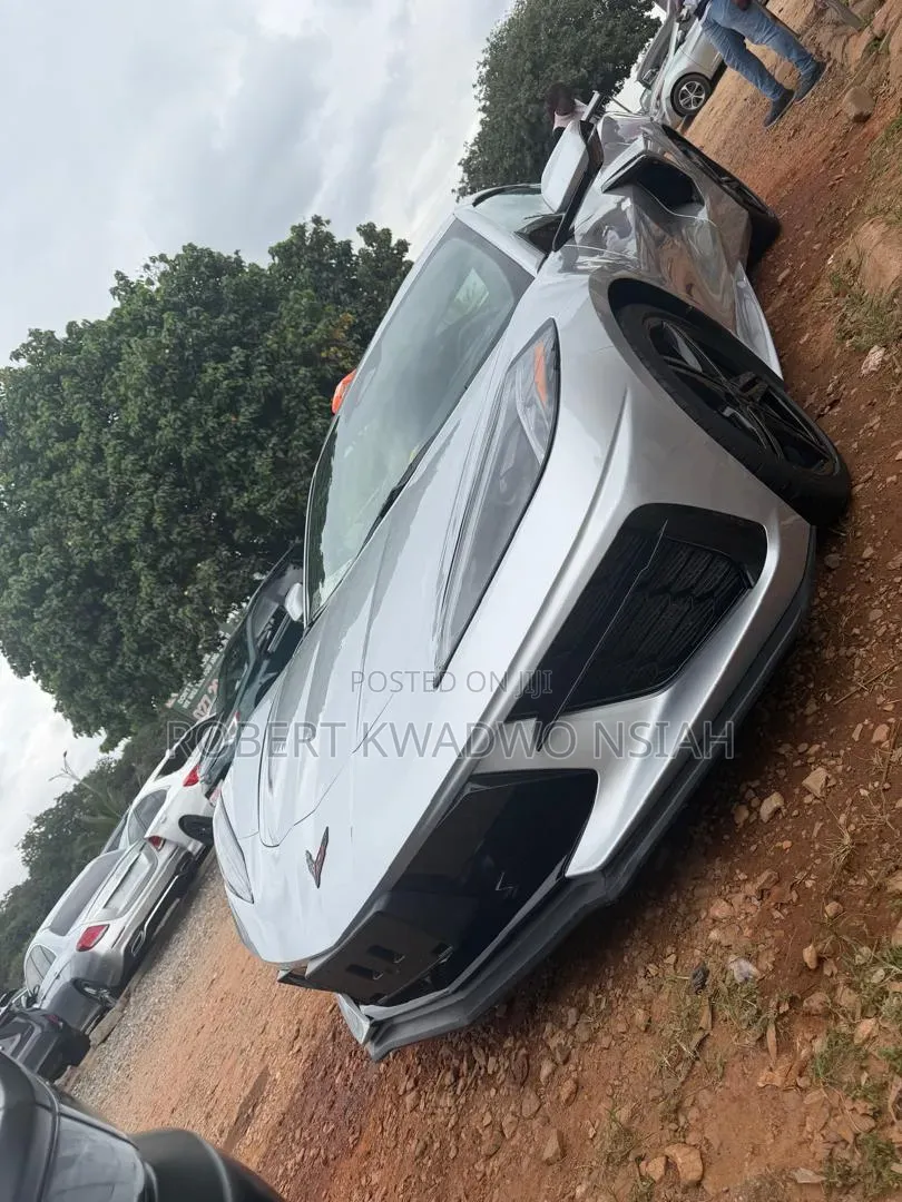 Chevrolet Corvette Stingray Coupe w/2LT 2026 Silver