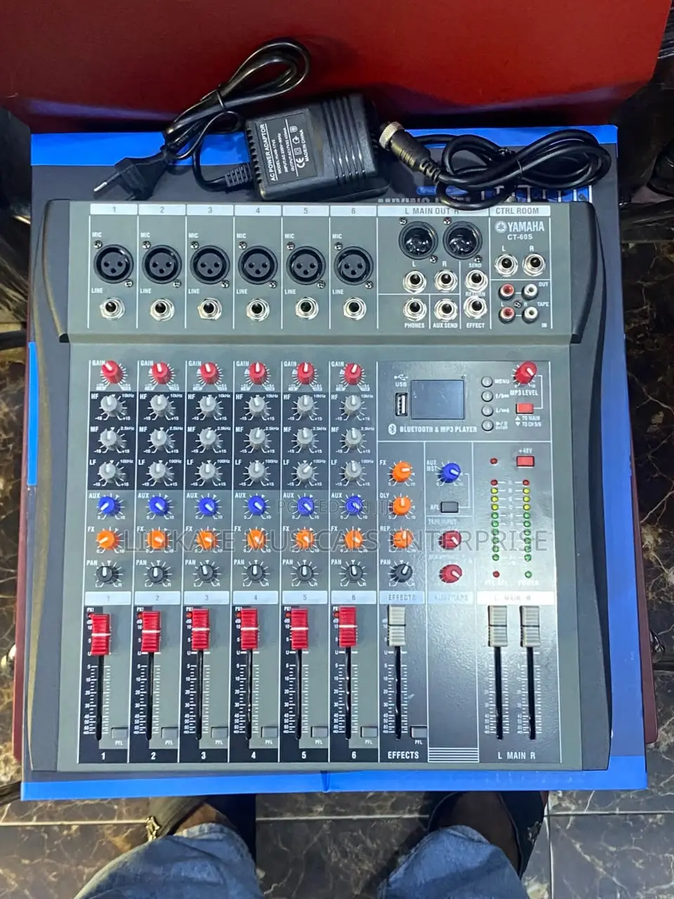 Yahama CT-6 Raw Mixer