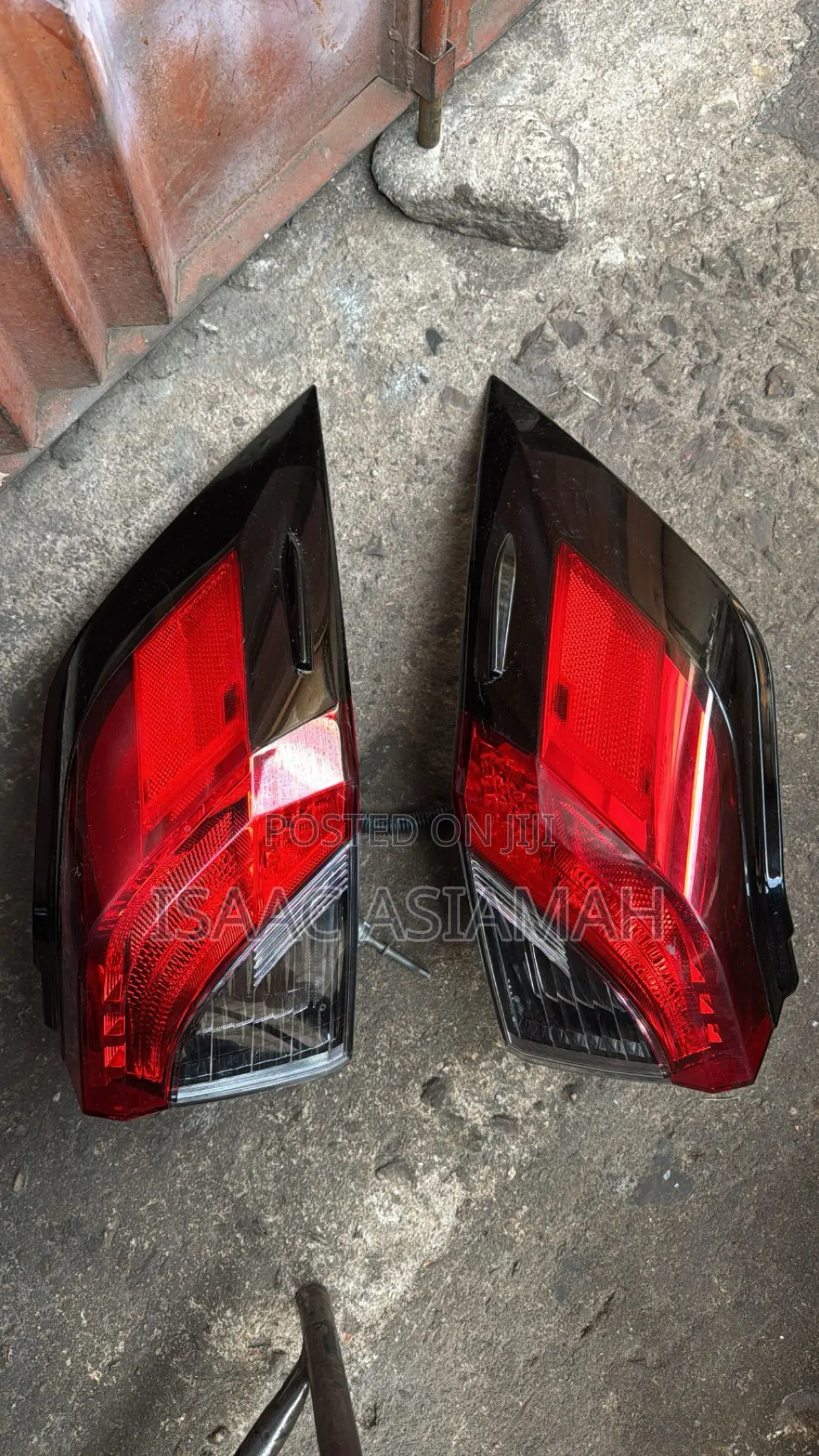 RAV4 2019,2020,2022,2023,2024,2025 Boot / Tailgate Lights