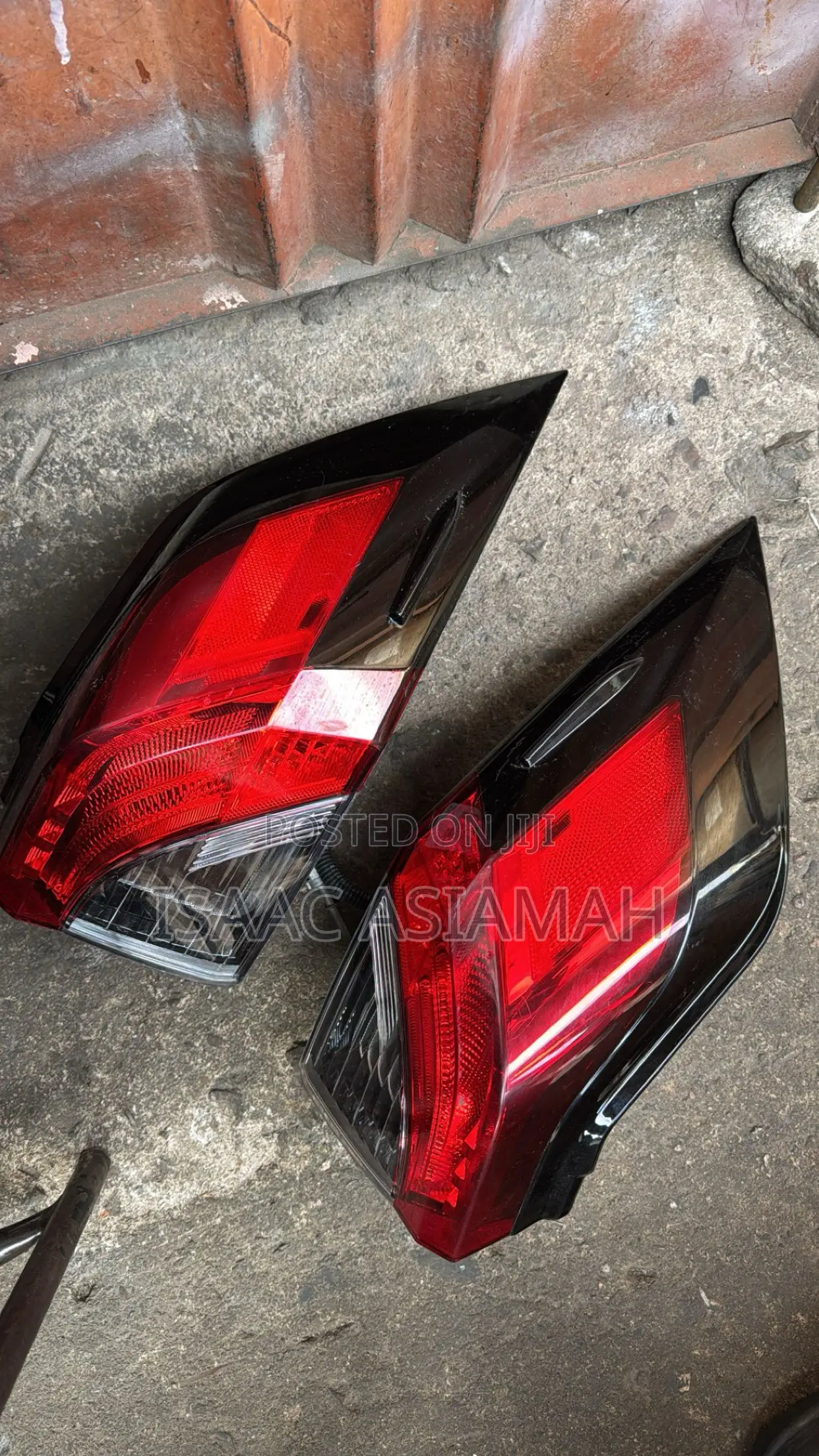 RAV4 2019,2020,2022,2023,2024,2025 Boot / Tailgate Lights