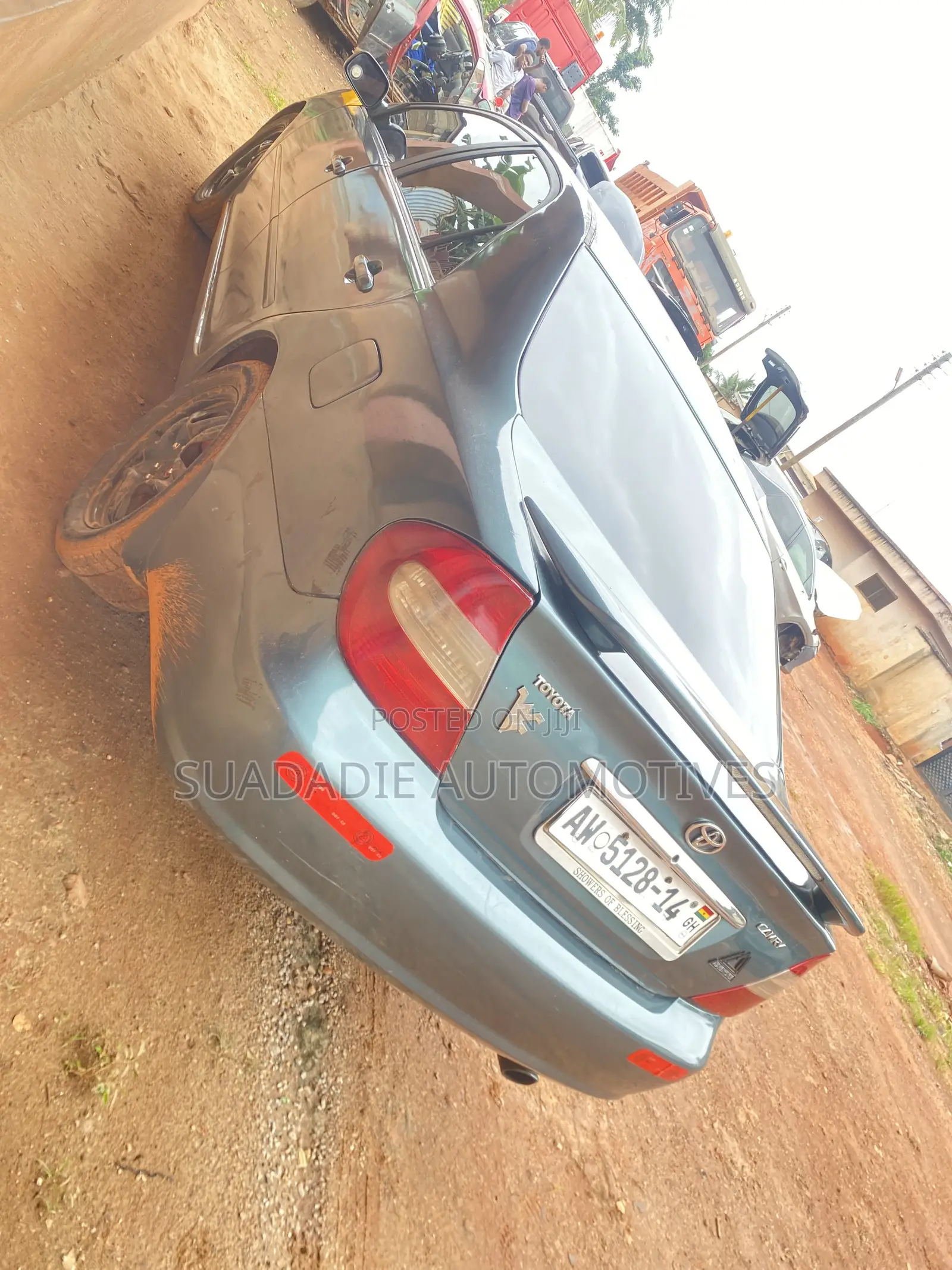Toyota Camry 2004 Gray