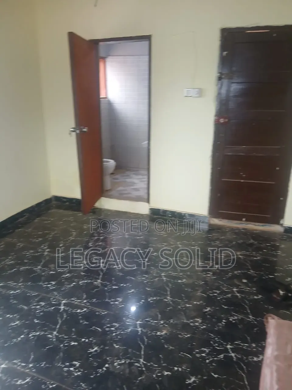 1bdrm Apartment in Legacy Solid Real, New Town for rent