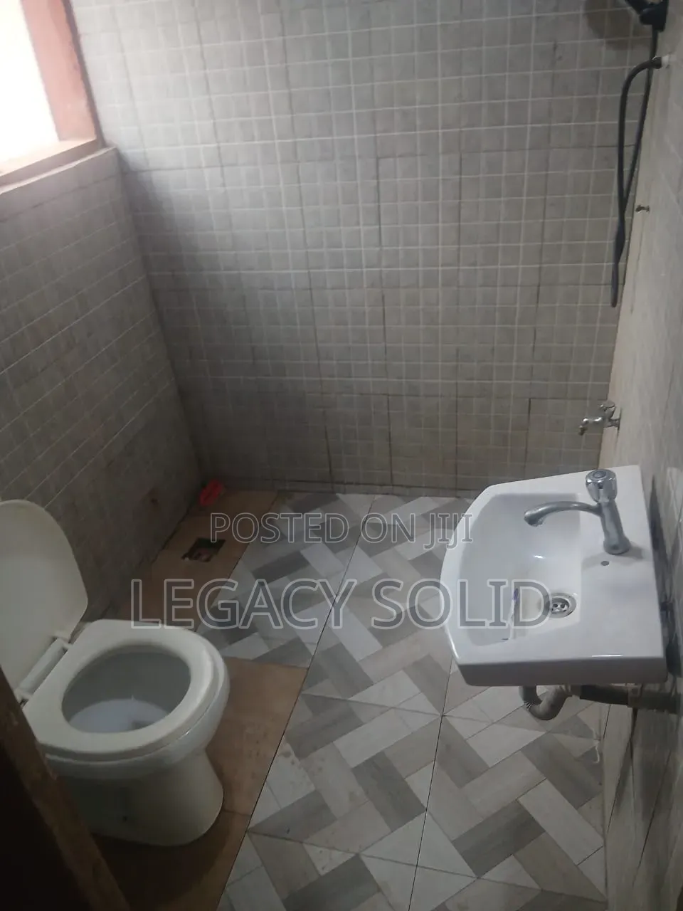 1bdrm Apartment in Legacy Solid Real, New Town for rent