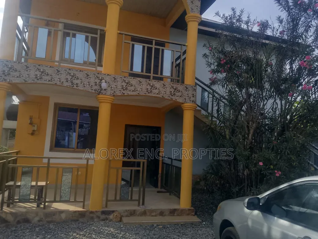3bdrm Apartment in Apartment, North Legon for rent
