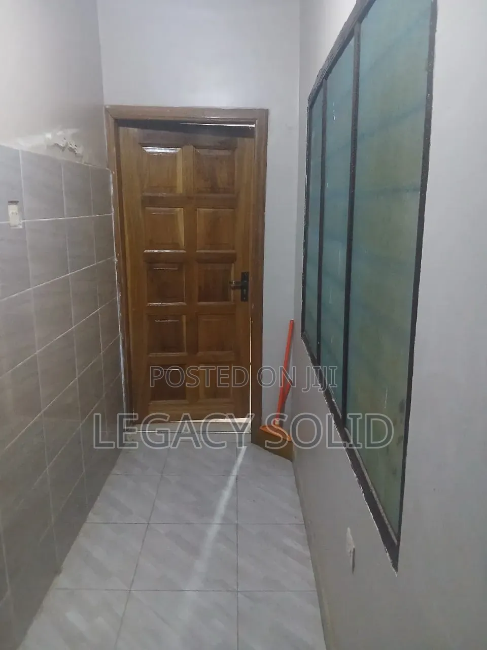 1bdrm Apartment in Legacy Solid Real, New Town for rent