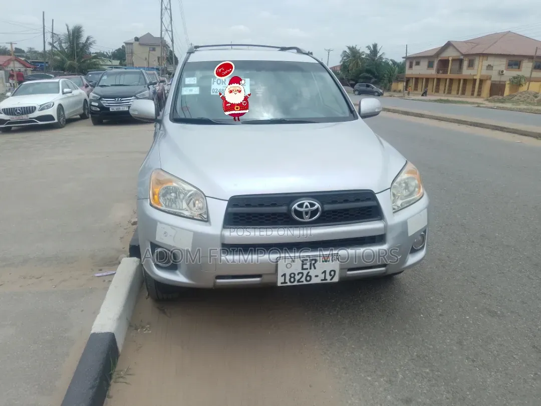 Toyota RAV4 2009 Silver