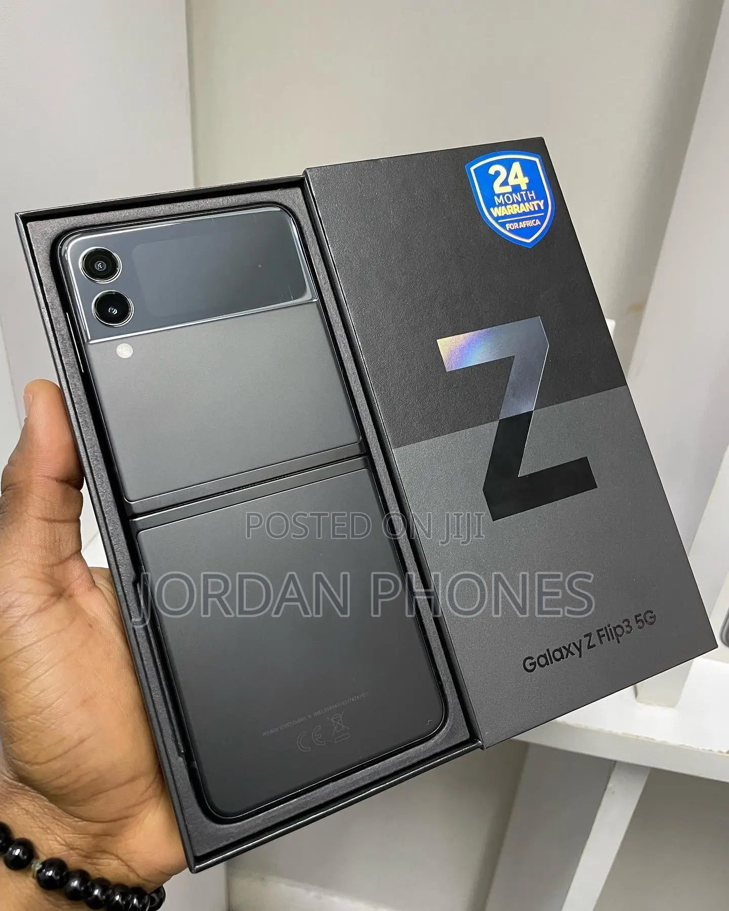New Samsung Galaxy Z Flip3 5G 256 GB Black