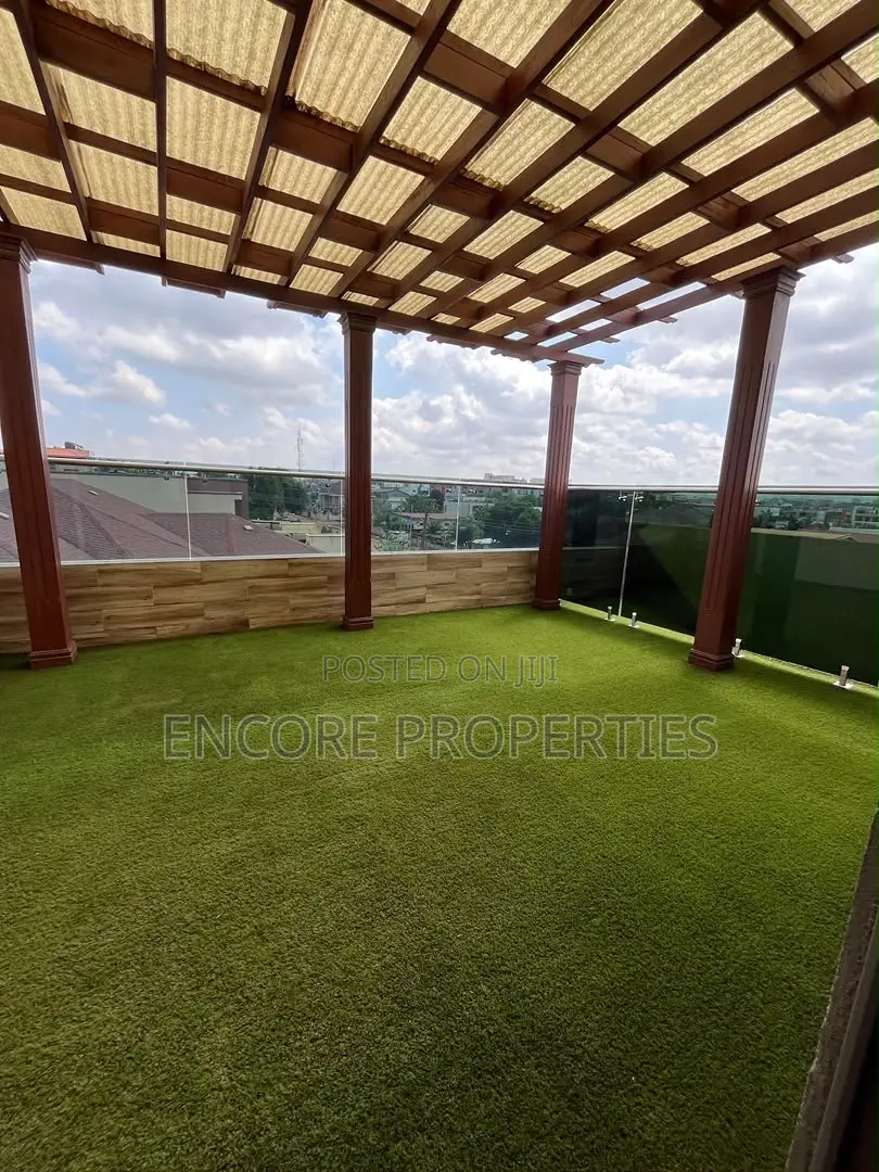 4bdrm House in A&C Area, East Legon for rent