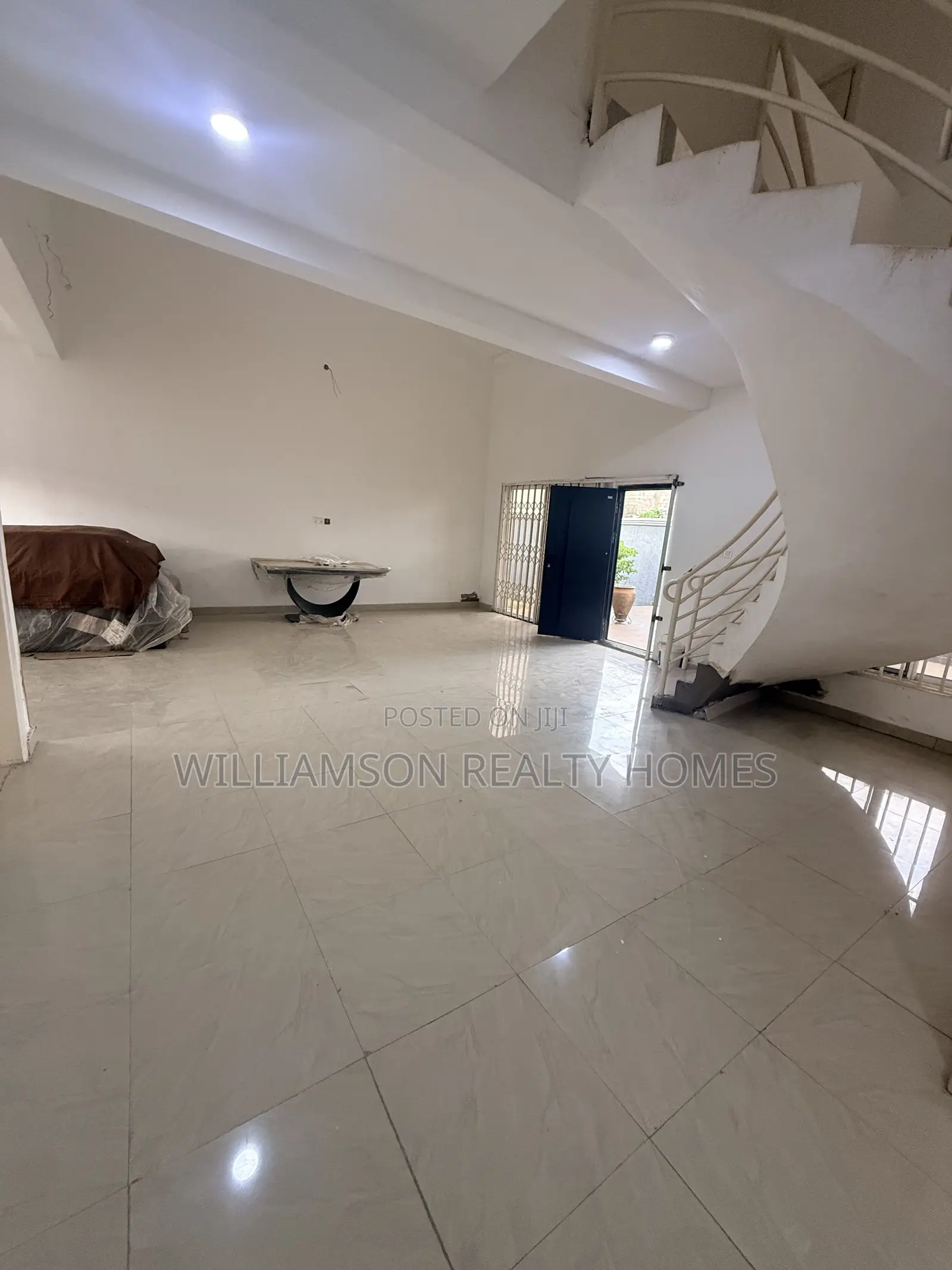 4bdrm House in Hfc Estate Area, Spintex for rent