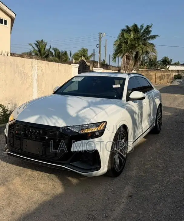 Audi Q8 2023 White