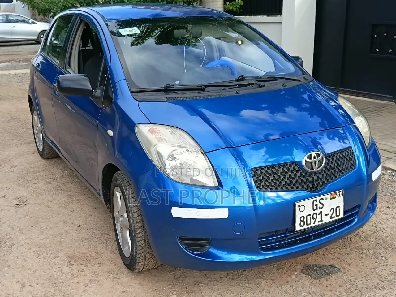 Toyota Yaris Base Hatchback 5dr 2010 Blue