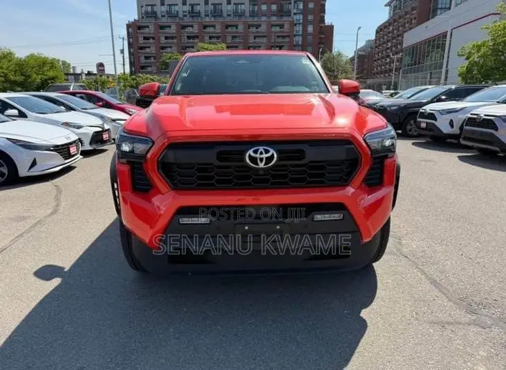 Toyota Tacoma 2024 Orange
