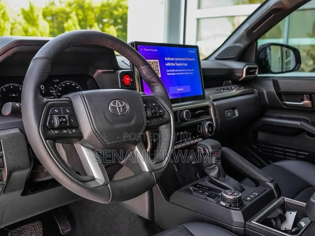 Toyota Tacoma 2024 Orange