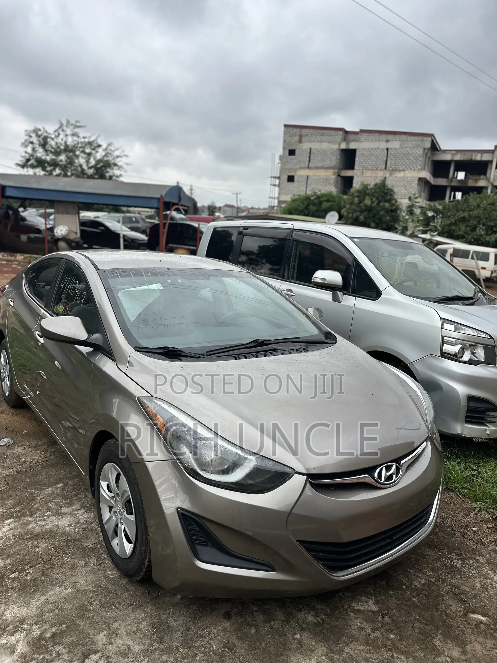 Hyundai Elantra 2016 Brown