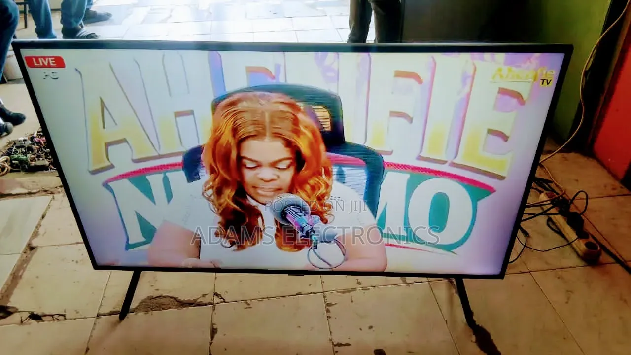 A. Very Nice Home Used Smart 50 Inches Samsung TV for Sale