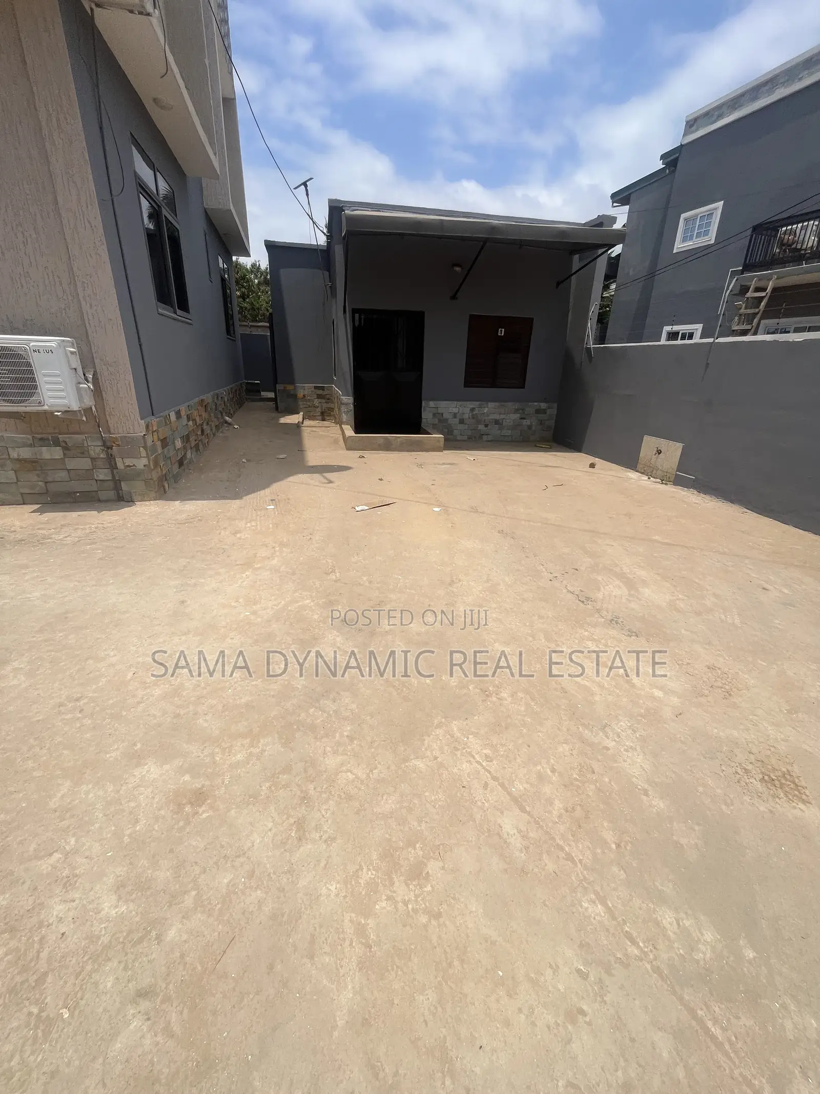 1bdrm Apartment in Telephone Pole, Tseaddo for rent