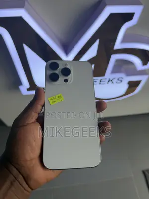Apple iPhone 16 Pro Max 256 GB White