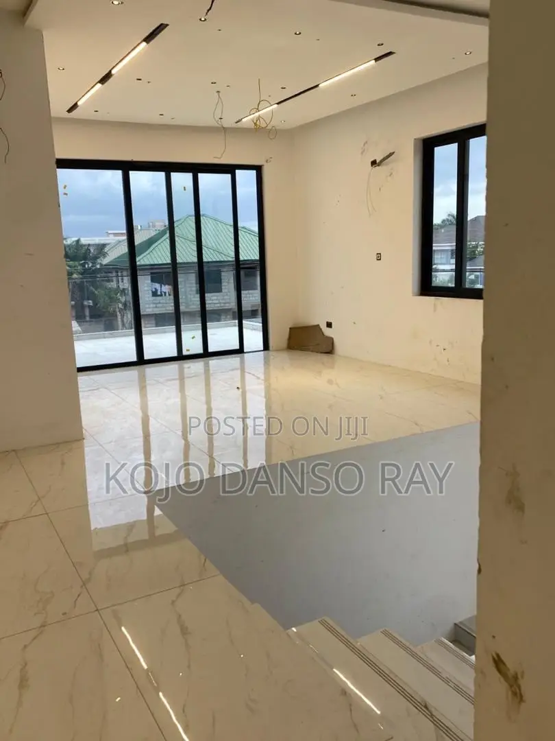 4bdrm House in Pandak Agency, East Legon for sale