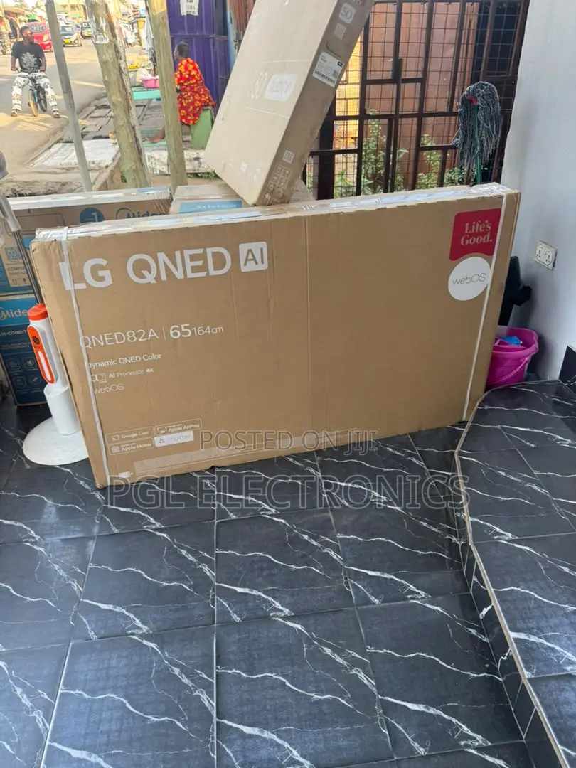 LG 65 Inch Class LG QNED AI ThinQ 65QNED82A webOS25 Smart TV 2025